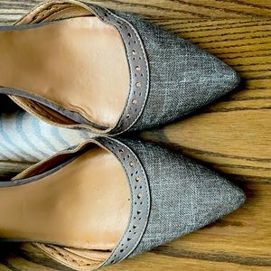 Nine West strappy sandals